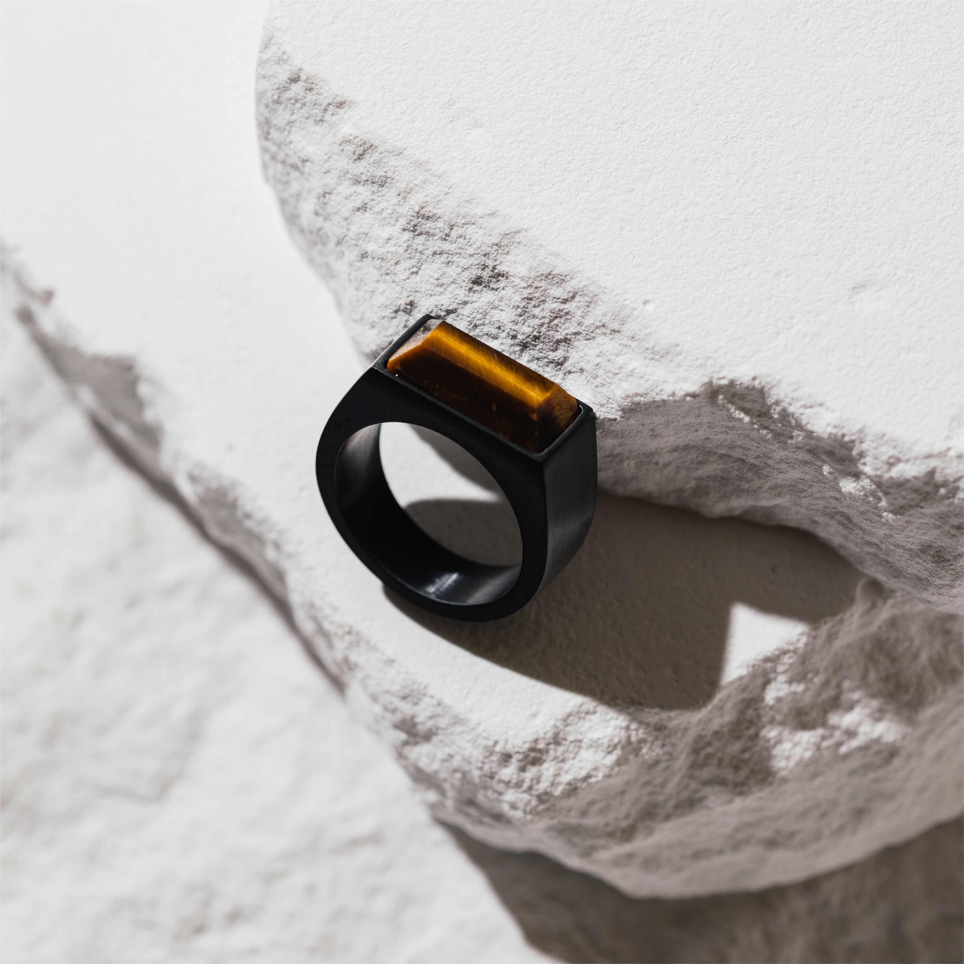 Nouvelle｜BULLION｜虎眼石戒指（黑色）