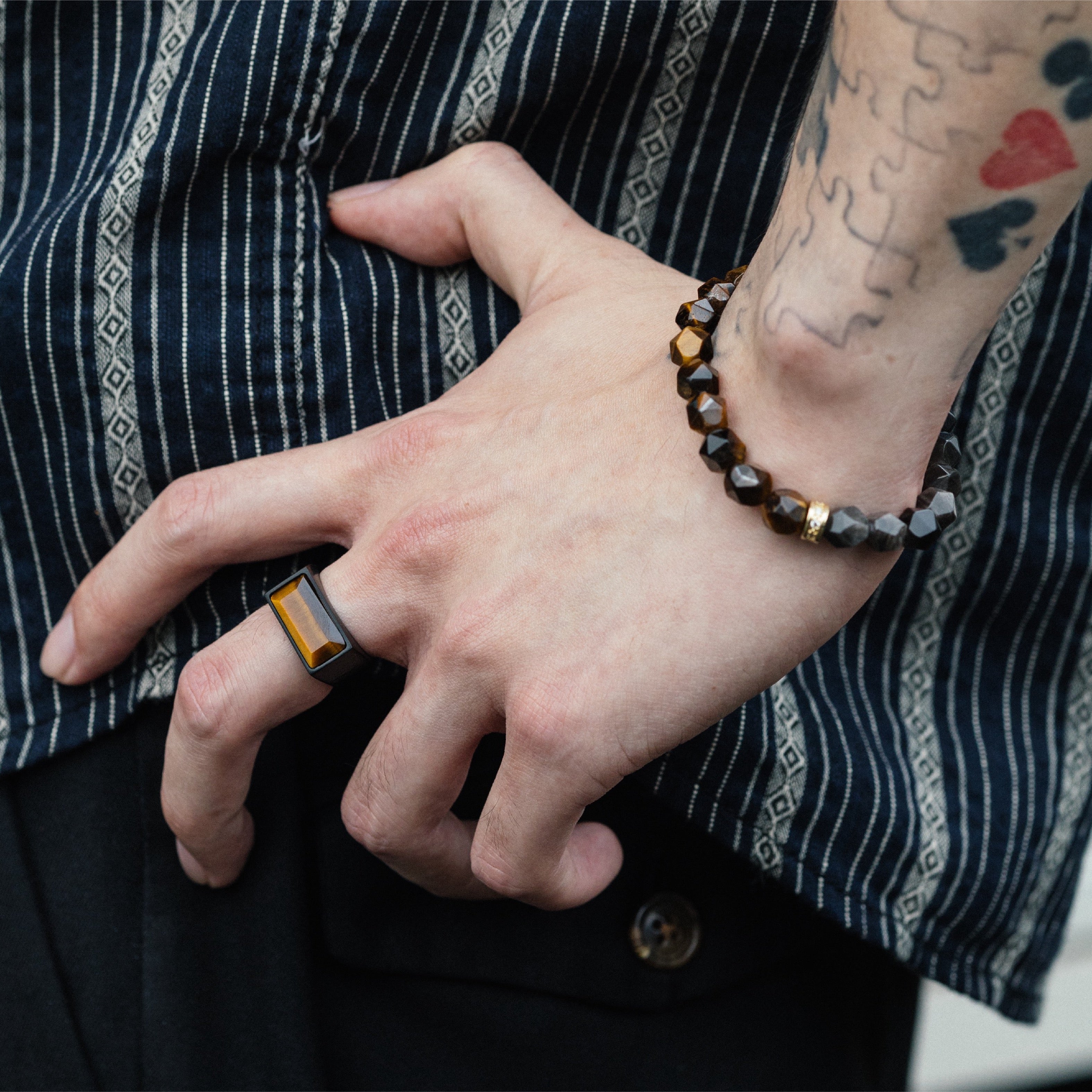 Nouvelle｜BULLION｜虎眼石戒指（黑色）