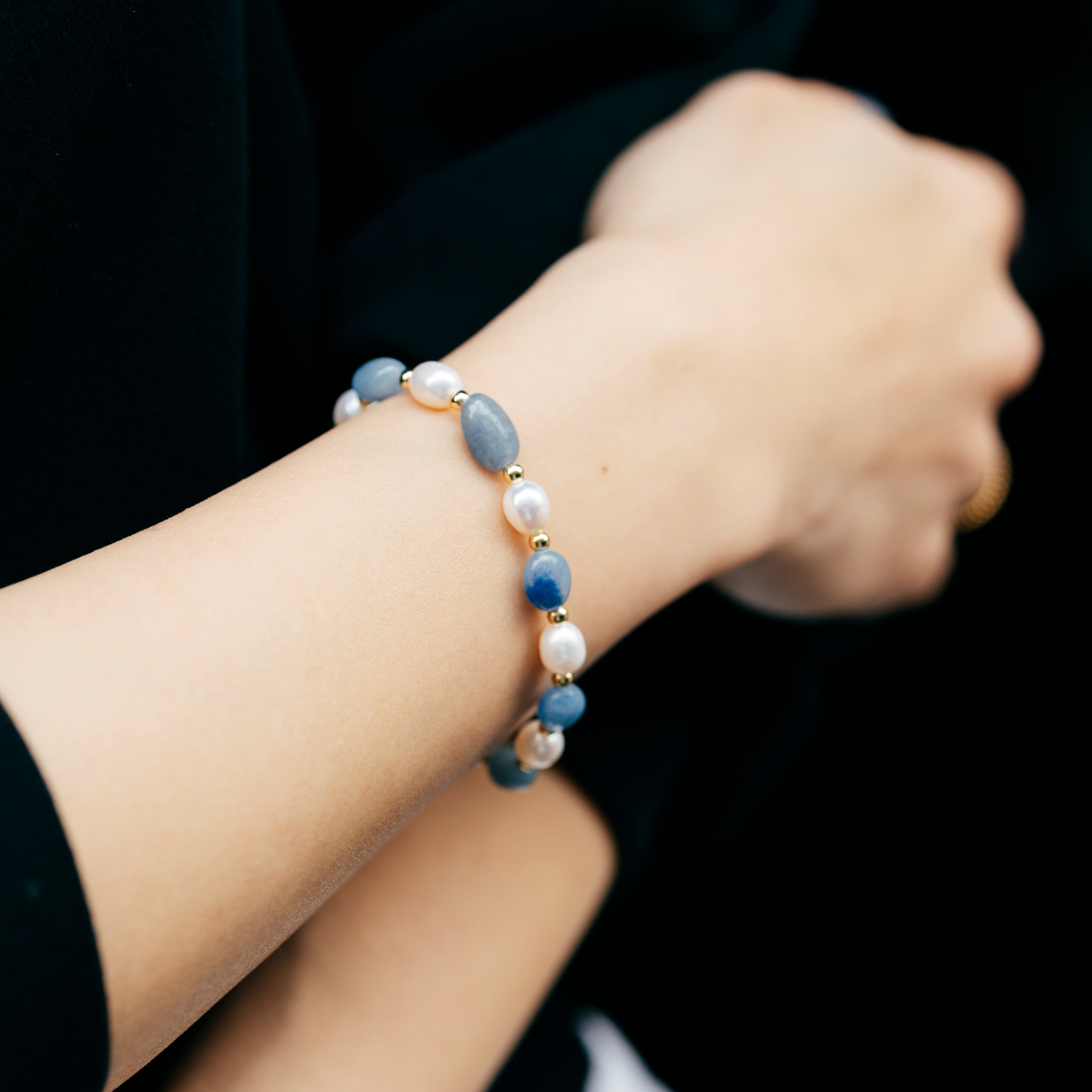 Pearl｜藍東菱玉手鍊｜彈力繩款